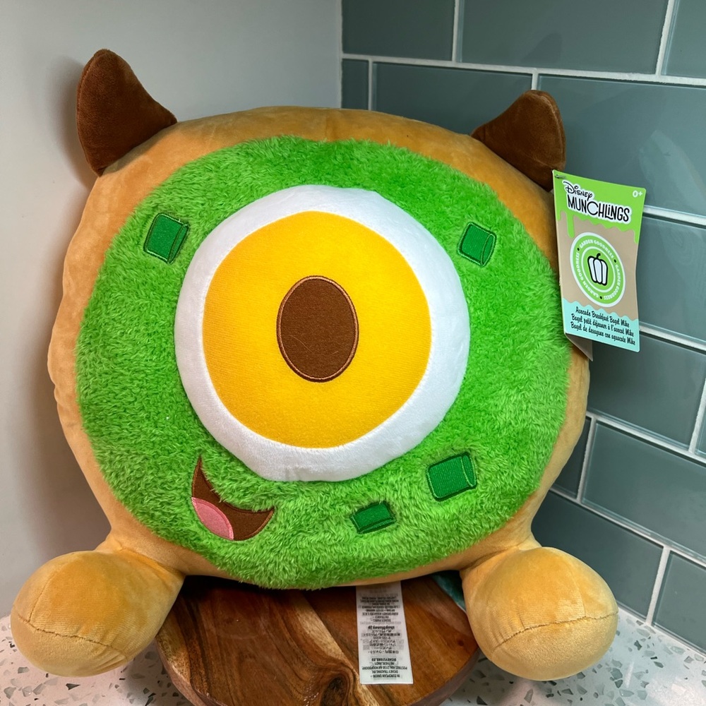 Disney Munchlings Plush Sweet Treats Series Mike Wazowski Avocado Brft Bagel 18”